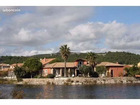 spatieuse villa d'architecte