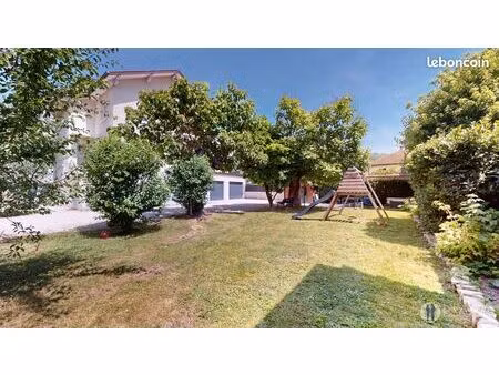 duplex 4 pièces 103 m²