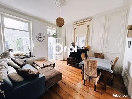 appartement 2 pièces 62 m²