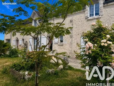 grange 5 pièces 214 m²