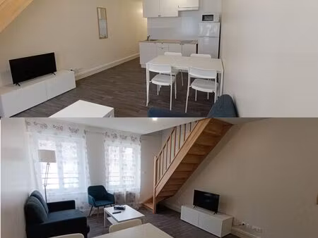 duplex t2 meublé 36m² - centre historique conches-en-ouche - vue donjon