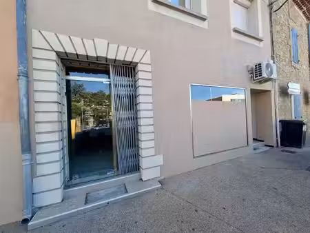 location locaux professionnels 0 pièces 40 m² à sarrians (84260)  520 €