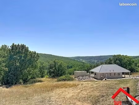 terrain 1460 m² chasteaux