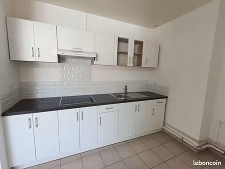 chauvigny centre ville apt t3