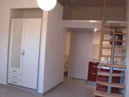 studio dardilly 25 m2+ mezzanine basse 617