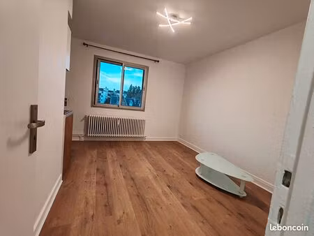 appartement 1 pièce 30 m²