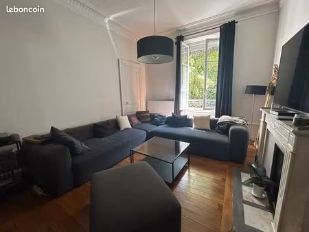 location t4 meublé gambetta bail étudiant