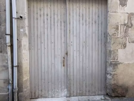 box 25m2 - blaye centre ville
