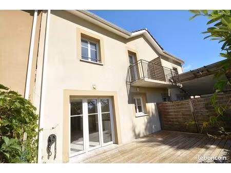 maison 4 pièces 85 m²