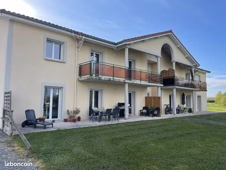 appartement 4 pièces 104 m²