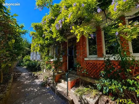 propriété 9 pièces 194 m²