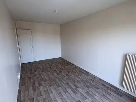 appartement 4 pièces 84 m²