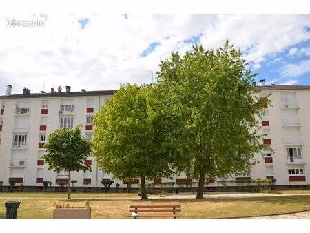 appartement 4 pièces 76 m²