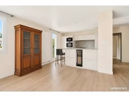 appartement 3 pièces 77 m²