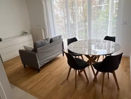 appartement 2 pièces dans une résidence