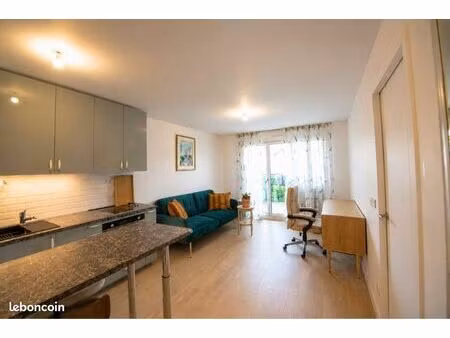 location meublée longue durée courbevoie 92400
