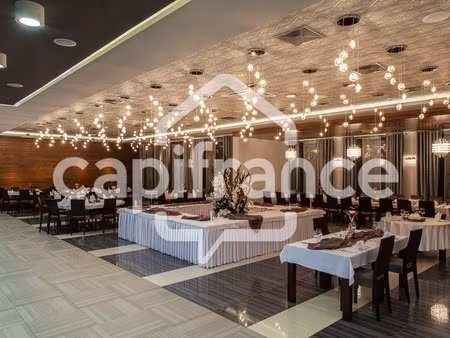 en vente local commercial 300 m² – 312 000 € |châteaubriant