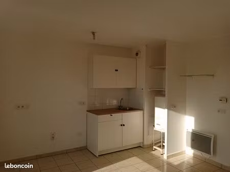 location studio 31 m² à epinay sur seine