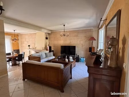 maison 5 pièces 114 m²
