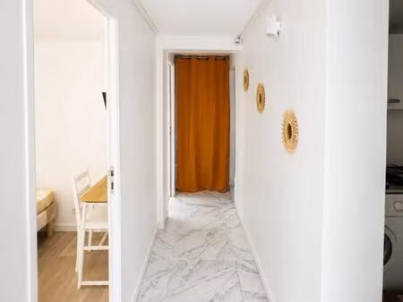 chambre 1 pièce 13 m²