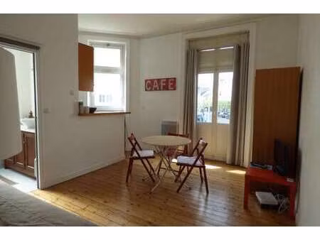 location appartement t1 meublé à saint-malo (35400) : à louer t1 meublé / 23m² saint-malo