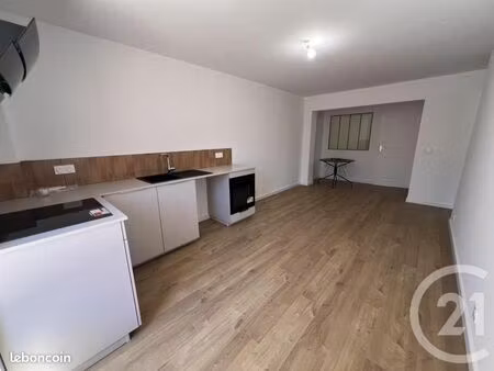 appartement 2 pièces 55 m²
