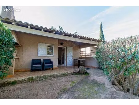 villa 2 pièces 32 m²