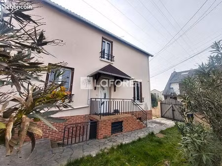 maison 4 pièces 63 m²