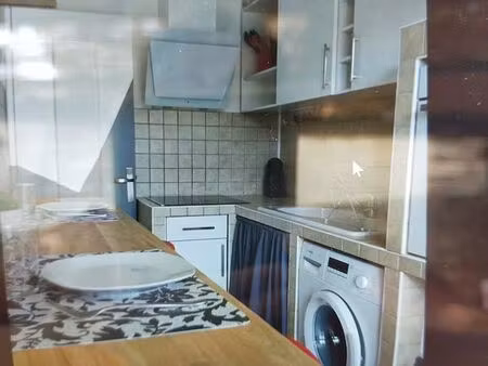 location studio meublé