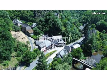 local 292 m² conques-en-rouergue