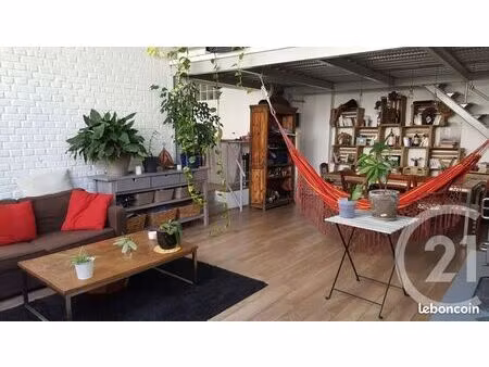 loft 4 pièces 94 m²
