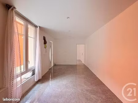 maison 3 pièces 55 m²