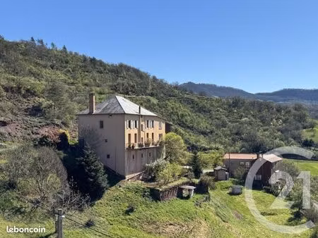 maison 9 pièces 314 m²