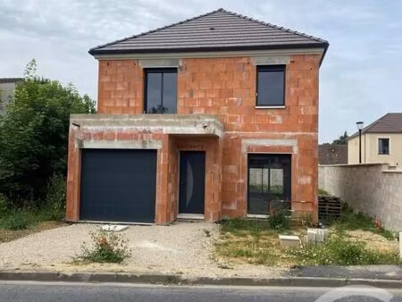 maison 6 pièces 150 m²