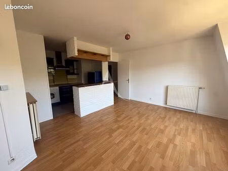 appartement 3 pièces 55 m²