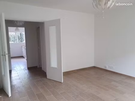 location meublée appartement 3 pièces de 61 m² avec terrasse