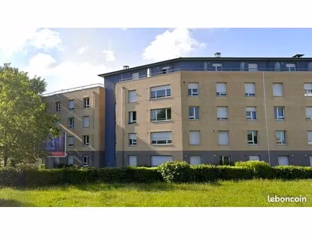 studio 1 pièce 19 m²