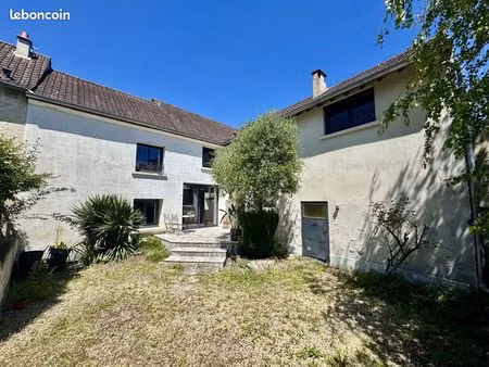longère 7 pièces 200 m²
