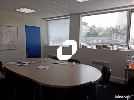 bureau 116 m²