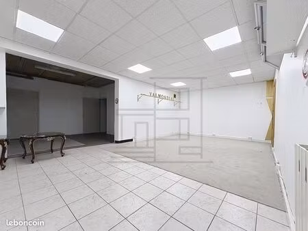 local commercial 75 m2 saint leu