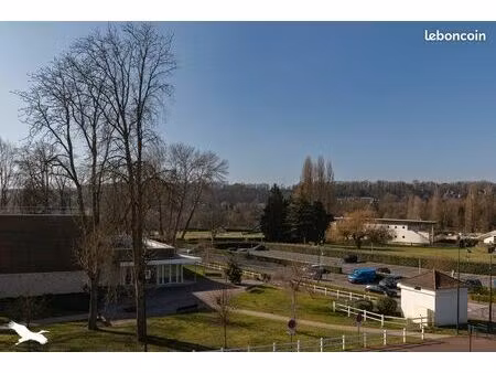 appartement 4 pièces 63 m²
