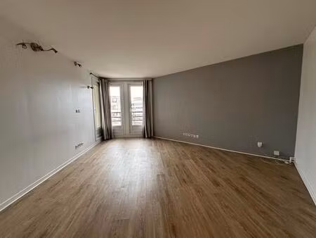 appartement montigny le bretonneux 2 pièce(s) 54 m2