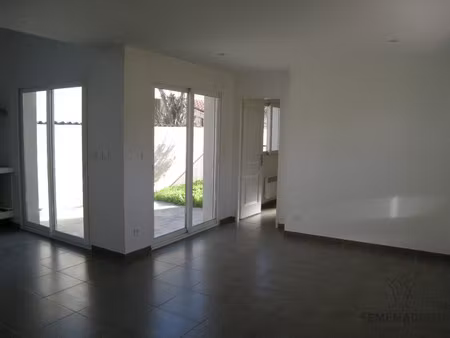 location appartement t2 à roques