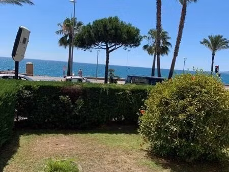 studio de 35m² en bord de mer