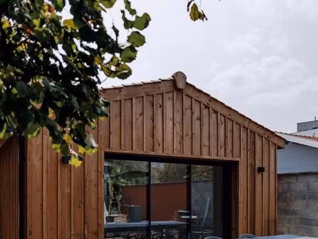 bureaux dans écrins de verdure begles