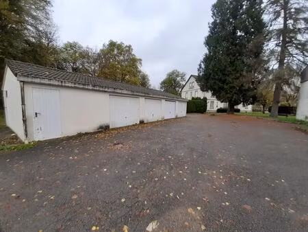 # garage à louer #