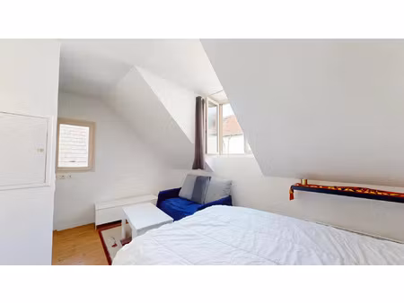 location appartement 1 pièces 20 m2 à corbeil-essonnes
