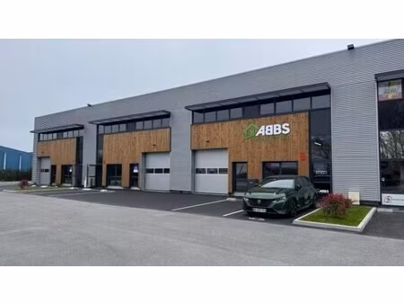 vente entrepôt basse-goulaine 44115 238m²