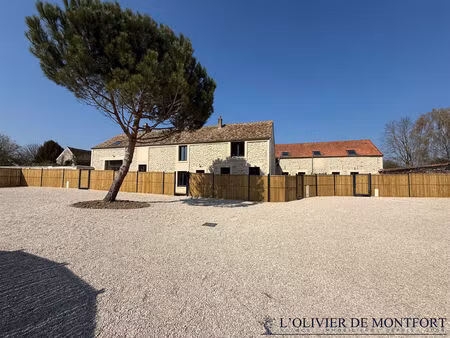 maison de ville d'exception - 4 pièces  112 m² au sol  calme et lumineux