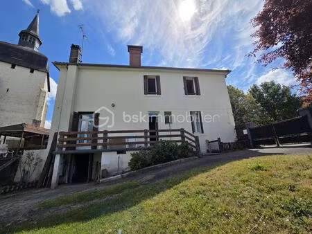 magescq – centre-ville | appartement t5 de 124 m² avec stationnement – investissement loca